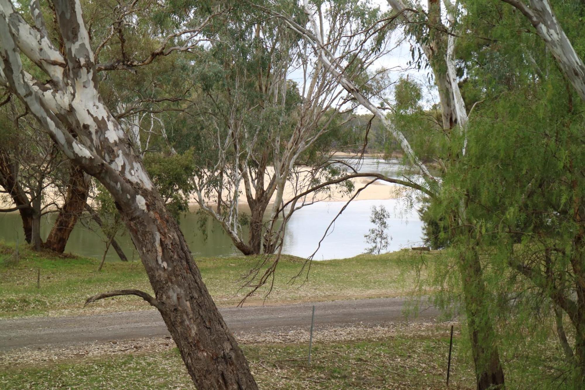 Corowa Golf Club Motel ภายนอก รูปภาพ