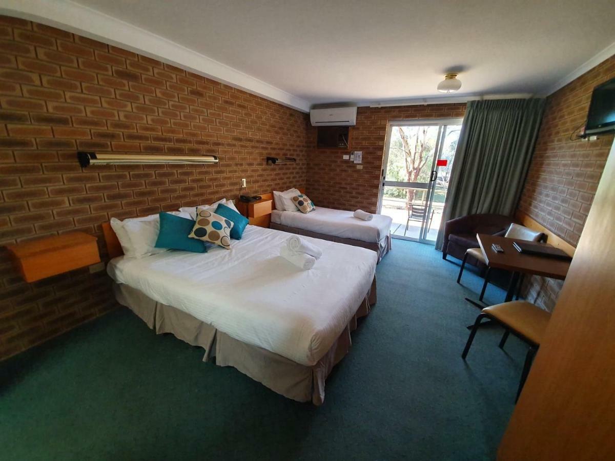 Corowa Golf Club Motel ภายนอก รูปภาพ